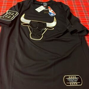 Chicago bulls t-shirt